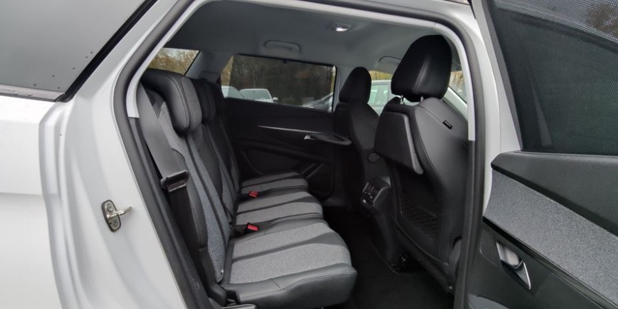Peugeot 5008 II 7PL 1.5 BLUE-HDI 130 S&S / ALLURE