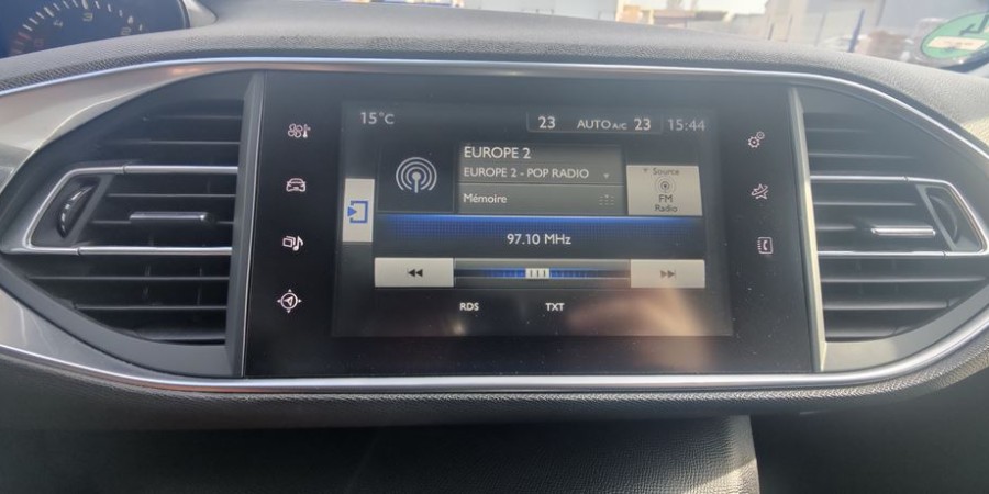 Peugeot 308 II SW 2.0 BLUEHDI 150 CV / BUSINESS