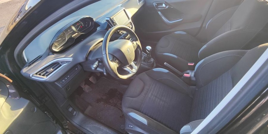 Peugeot 208 ALLURE 1.6 E-HDI 115 CV