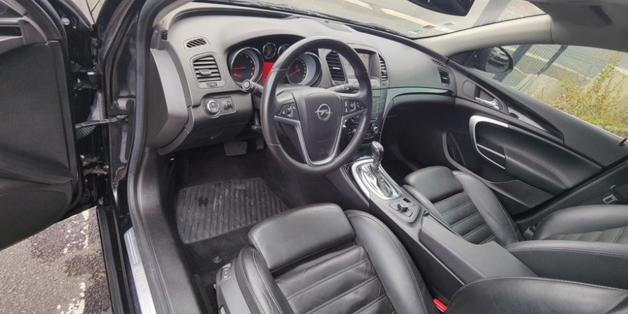 Opel Insignia 2.8T V6 / 260CV COSMO VENTE A PROFESIONNEL
