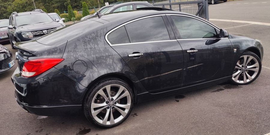 Opel Insignia 2.8T V6 / 260CV COSMO VENTE A PROFESIONNEL