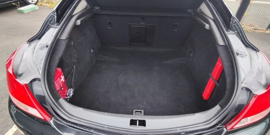 Opel Insignia 2.8T V6 / 260CV COSMO VENTE A PROFESIONNEL