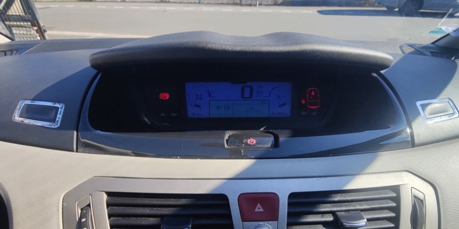 Citroën C4 Picasso BOITE AUTO 1.6HDI 110 / EXCLUSIVE