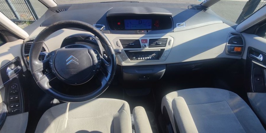 Citroën C4 Picasso BOITE AUTO 1.6HDI 110 / EXCLUSIVE