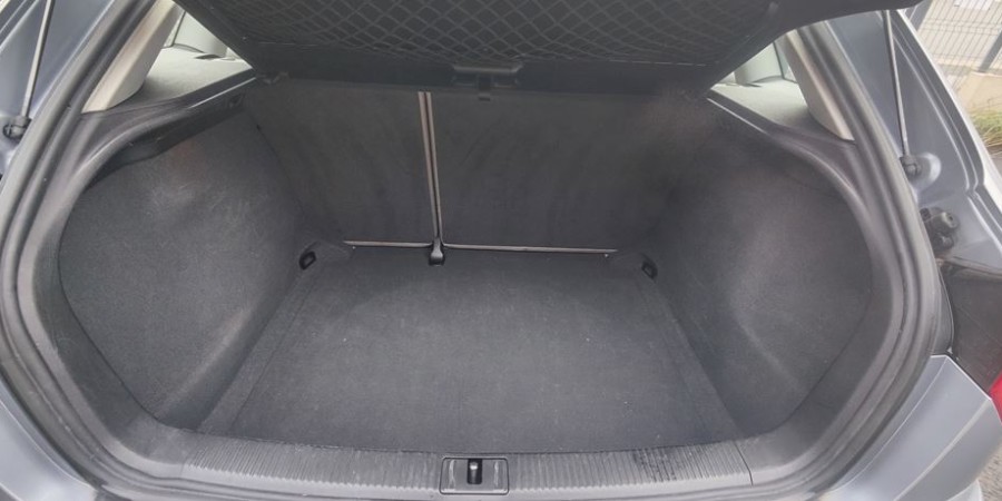 Audi A3 sportback TIPTRONIC 1.6L 102 CV / AMBIANTE