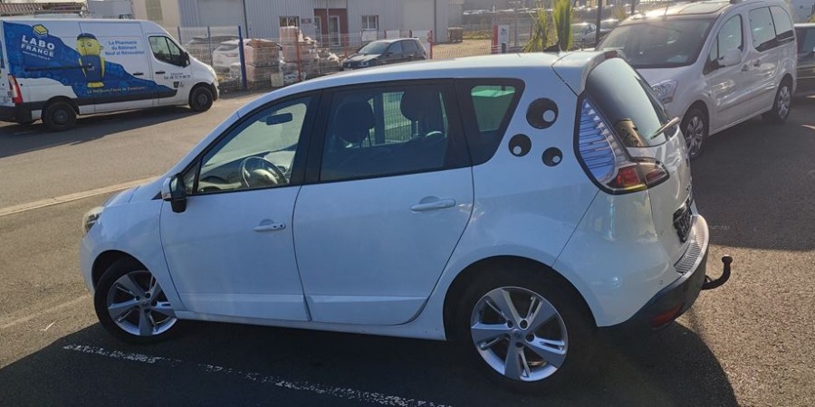 Renault Mégane SCENIC III PHASE 2 1.5 DCI 110 / DYNAMIQUE