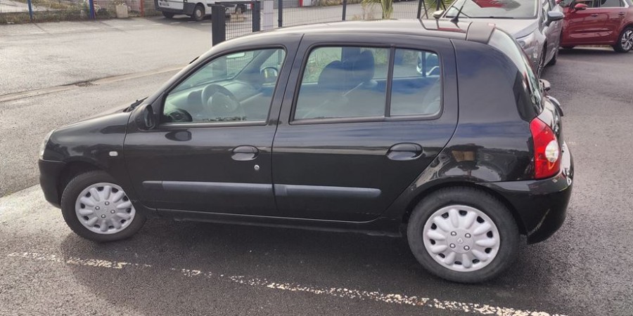 Renault Clio II CAMPUS 1.2L 75 CV / AUTHENTIQUE
