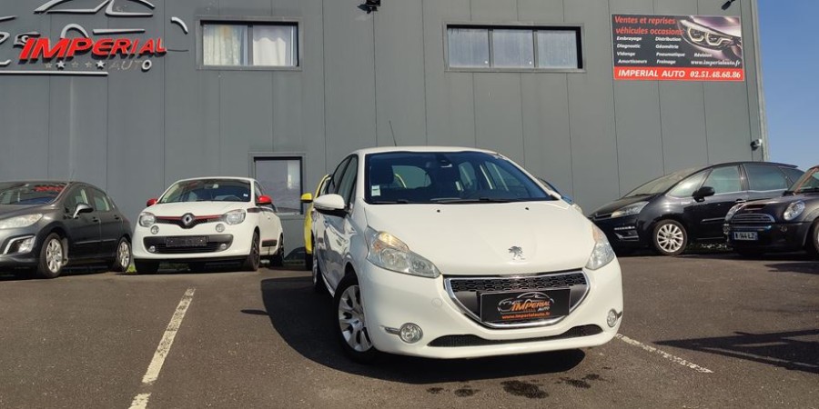 Peugeot 208 1.6 E-HDI 92 CV SOCIETE PACK CD CLIM / AFFAIRE