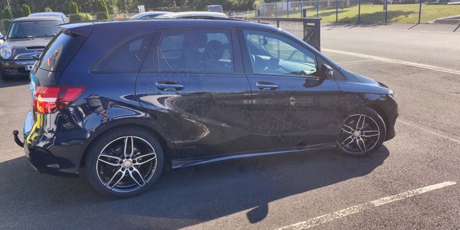 Mercedes Classe B 200 D / FASCINATION 2.2CDI 136CH 7G-DCT PACK AMG