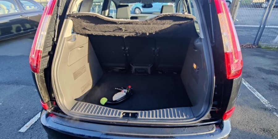 Ford Focus C-Max 2.0 I 145 16V / TITANIUM