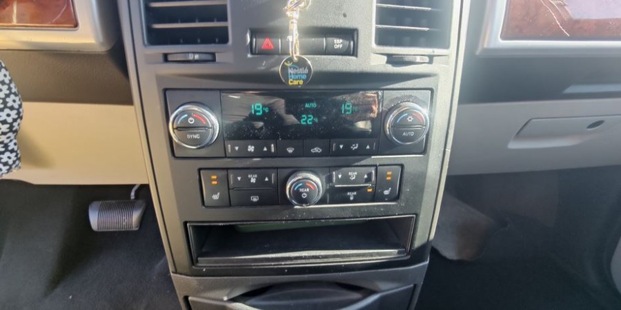 Chrysler Voyager GRAND VOYAGEUR V Touring 2.8L 163 CV CRD