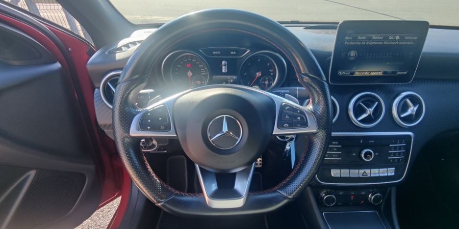 Mercedes Classe A 200 D / FASCINATION 2.2 CDI 136 7G-DCT PACK AMG