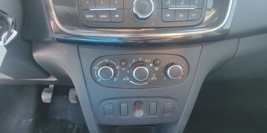 Dacia Logan II PHASE 2 1.0L SCE 75 CV / LAUREATE