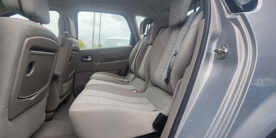 Renault Mégane SCENIC II PHASE 1 5 DCI 100 CV