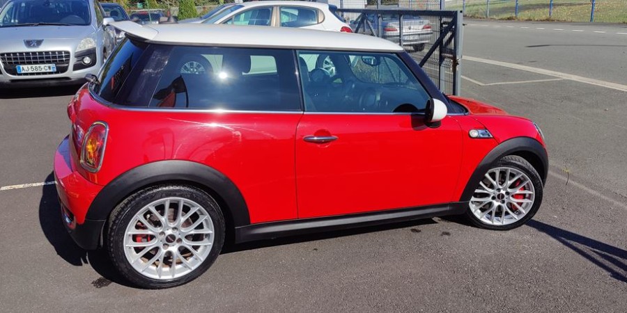 Mini John Cooper Works MINI R56 1.6L TURBO 211 CV / JCW