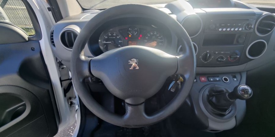 Peugeot Partner II FOURGON 1.6 E-HDI 90 CV