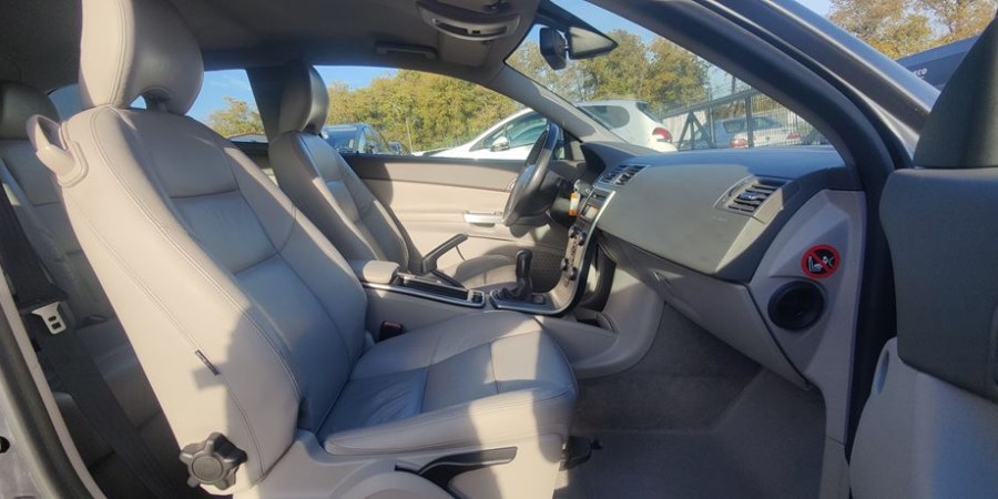 Volvo C30 2.0D 136 CV / SUMMUM