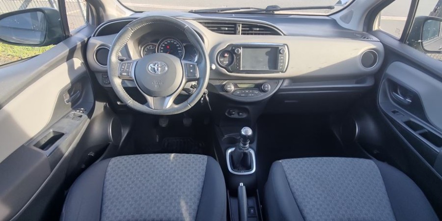 Toyota Yaris III PHASE 2 BVM6 1.4 D4D 90 CV / BUSINESS