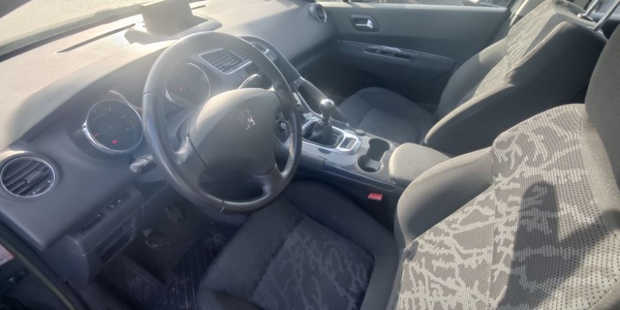 Peugeot 3008 ACTIVE 1.6 HDI 112 CV