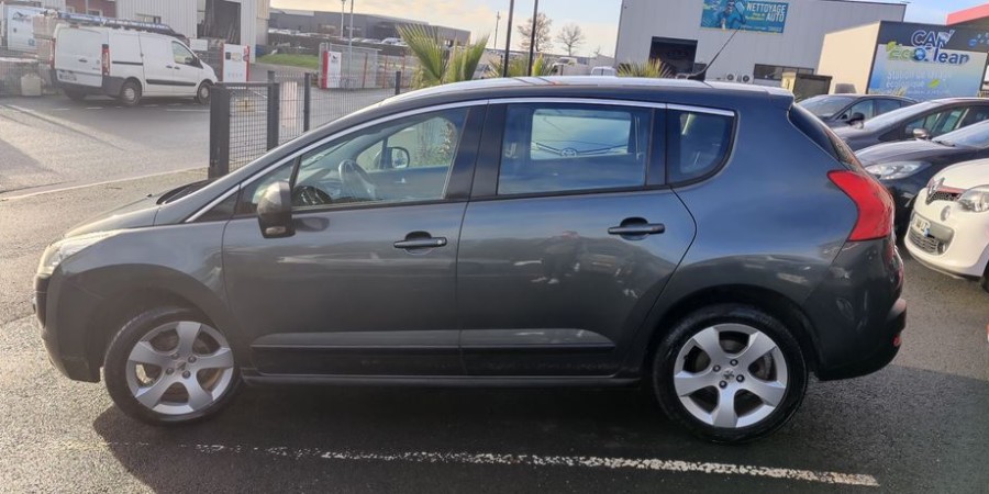 Peugeot 3008 ACTIVE 1.6 HDI 112 CV