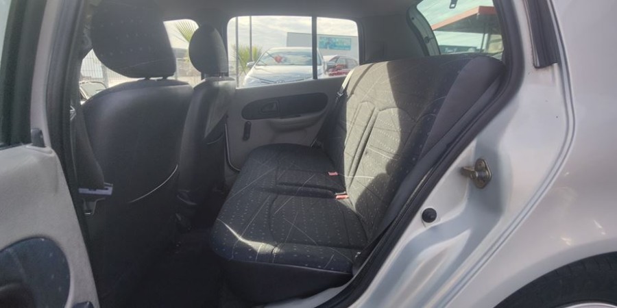 Renault Clio II PHASE 2 1.2I 60