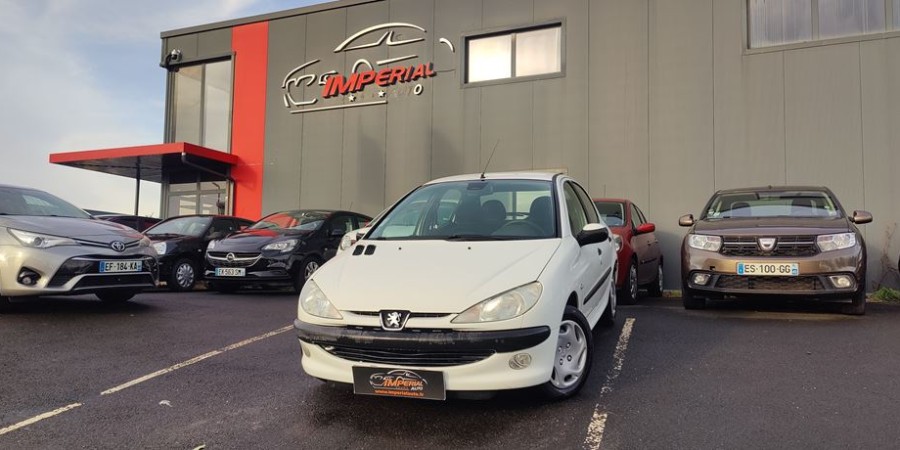 Peugeot 206 XT PREMIUM AUTOMATIQUE 1.4 L 75 CV
