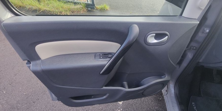 Renault Kangoo II 1.6L 105 CV / EXPRESSION