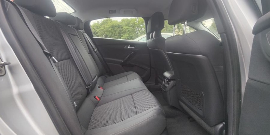 Peugeot 508 Berline 1.6 HDI 112 CV / ACTIVE