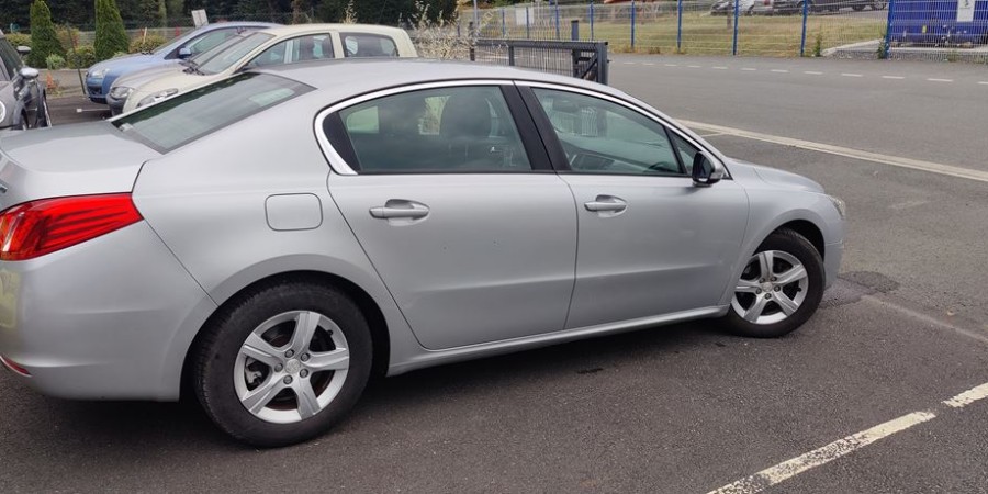 Peugeot 508 Berline 1.6 HDI 112 CV / ACTIVE