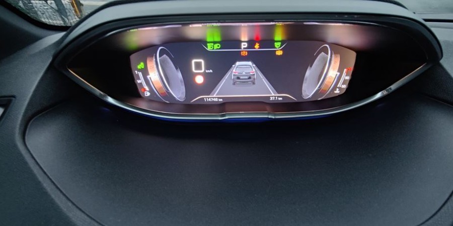 Peugeot 5008 II EAT6 S&S ALCANTARA 2.0 BLUE-HDI 180 / GT PACK