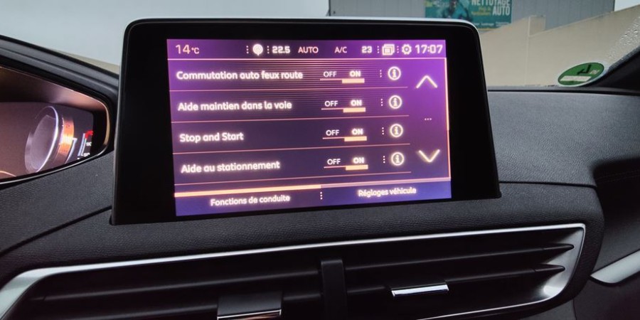 Peugeot 5008 II EAT6 S&S ALCANTARA 2.0 BLUE-HDI 180 / GT PACK