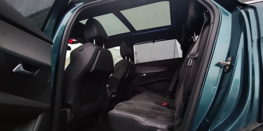 Peugeot 5008 II EAT6 S&S ALCANTARA 2.0 BLUE-HDI 180 / GT PACK