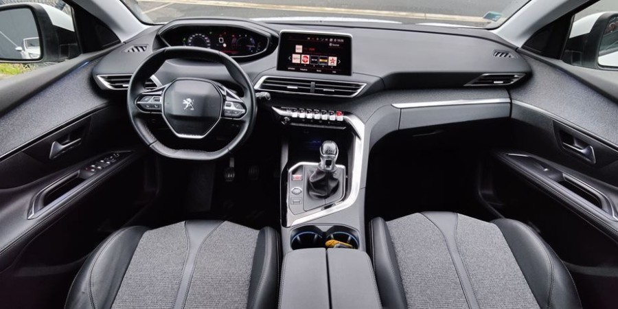 Peugeot 5008 II 7PL 1.5 BLUE-HDI 130 S&S / ALLURE