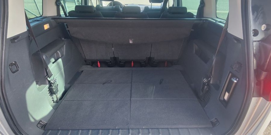 Peugeot 5008 1.6 HDI 110 CV / ALLURE