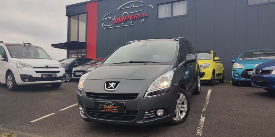 Peugeot 5008 1.6 HDI 112 CV / PACK BUSINESS