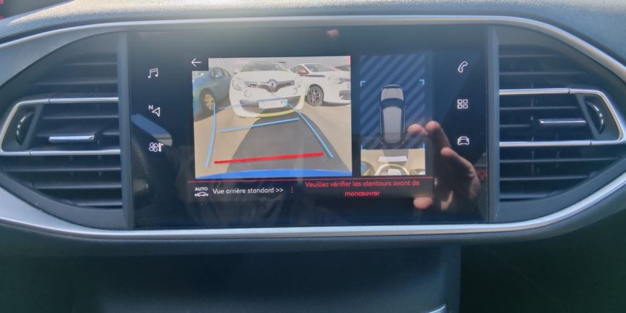 Peugeot 308 II PHASE 2 1.5 BLUE-HDI 130 EAT8 / GT PA