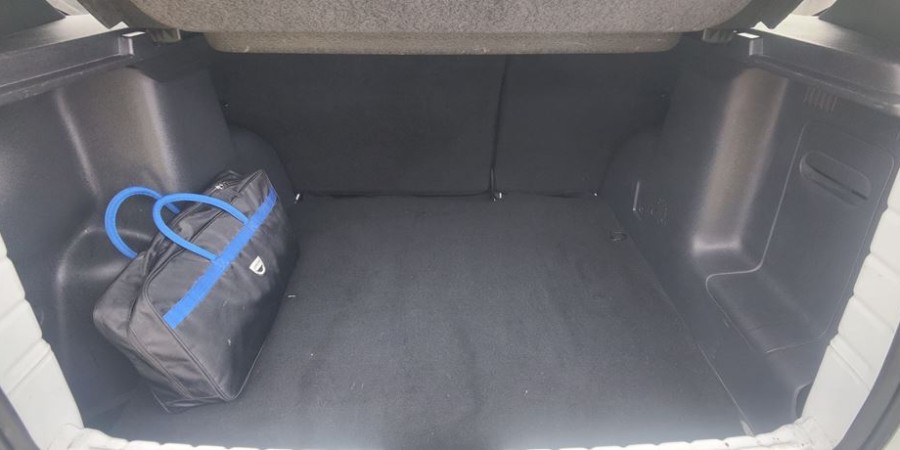 Dacia Duster PHASE 2 4X2 1.5 DCI 110 CV / BLACK TOUCH