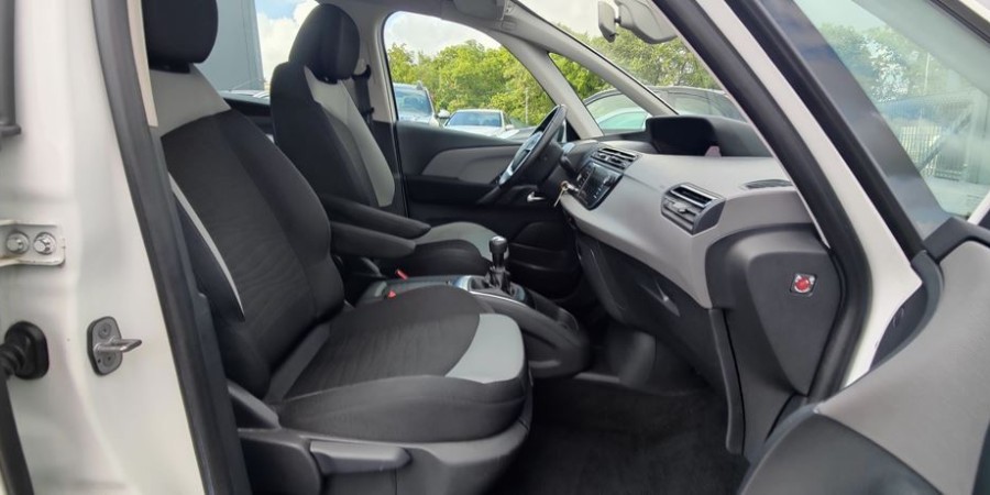 Citroën Grand C4 Picasso / ATTRACTION 1.6 BLUEHDI 120 CV