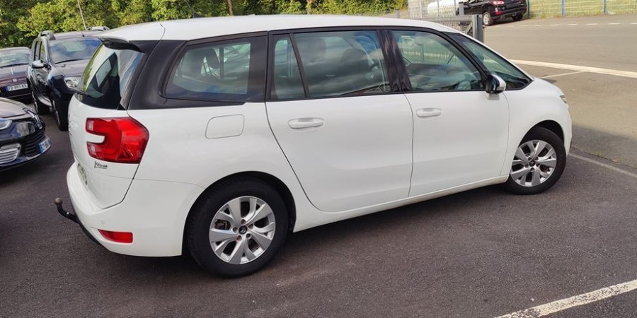 Citroën Grand C4 Picasso / ATTRACTION 1.6 BLUEHDI 120 CV