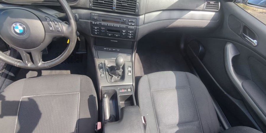 BMW Série 3 E46 Cabriolet 318 CI 150 / PREFERENCE