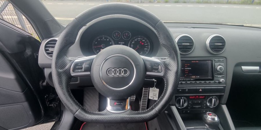 Audi RS3 8P / S-TRONIC 7 Sportback 2.5 TFSI 340 CV KW V3