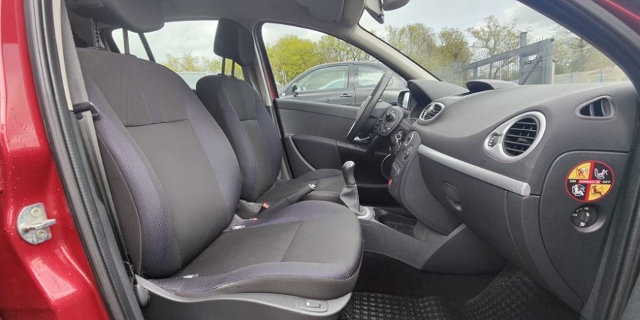 Renault Clio III 1.6 L 90 CV / EDITION DYNAMIQU