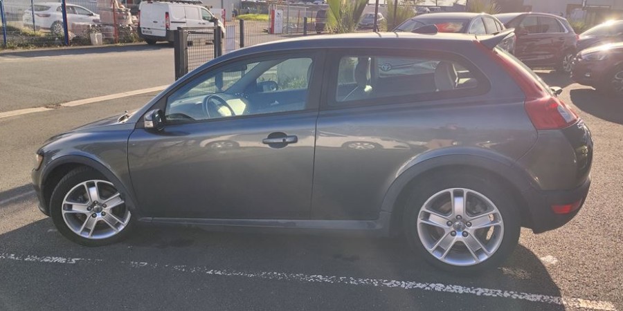 Volvo C30 2.0D 136 CV / SUMMUM