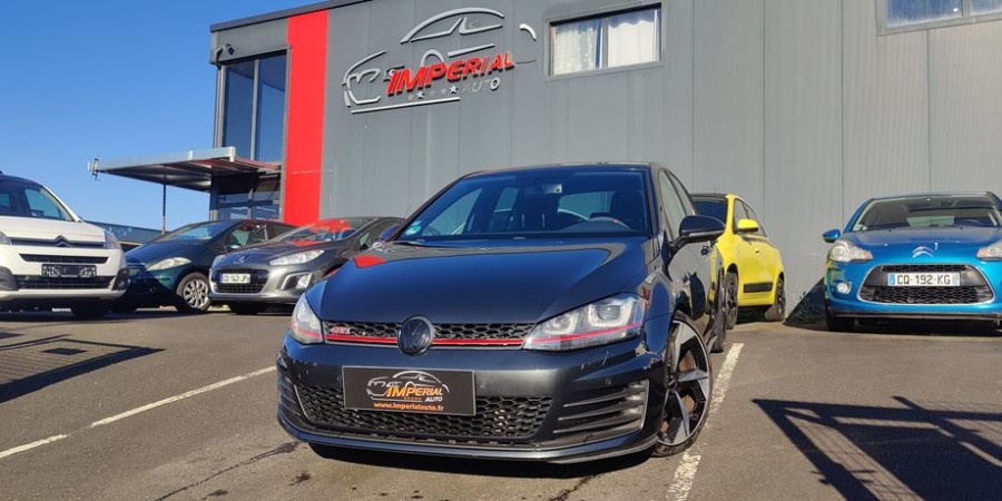 Volkswagen Golf VII GTI DYNAUDIO / DCC 2.0 TSI 230 DSG6 PACK PERFOR