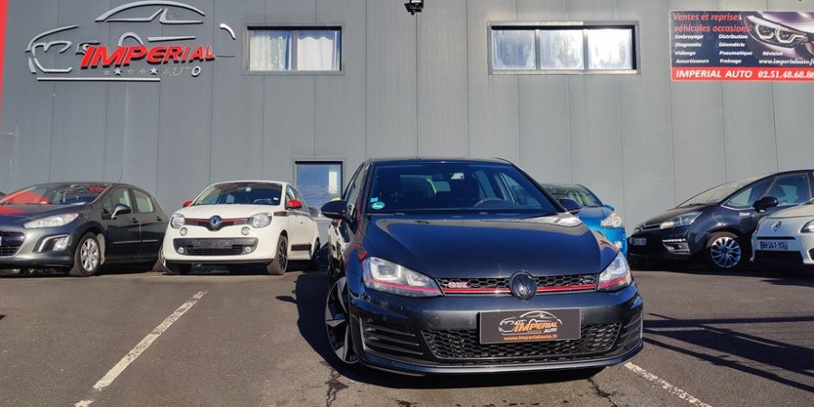 Volkswagen Golf VII GTI DYNAUDIO / DCC 2.0 TSI 230 DSG6 PACK PERFOR