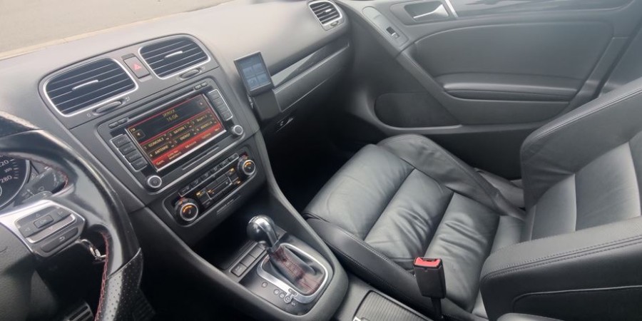 Volkswagen Golf VI GTI DSG6 2.0 TSI 211 CV / JANTES EDITIO