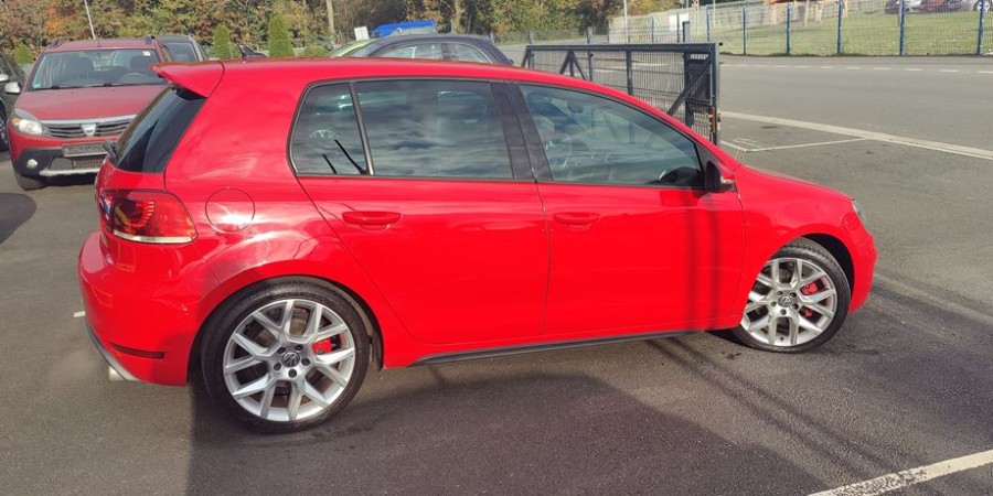 Volkswagen Golf VI GTI DSG6 2.0 TSI 211 CV / JANTES EDITIO