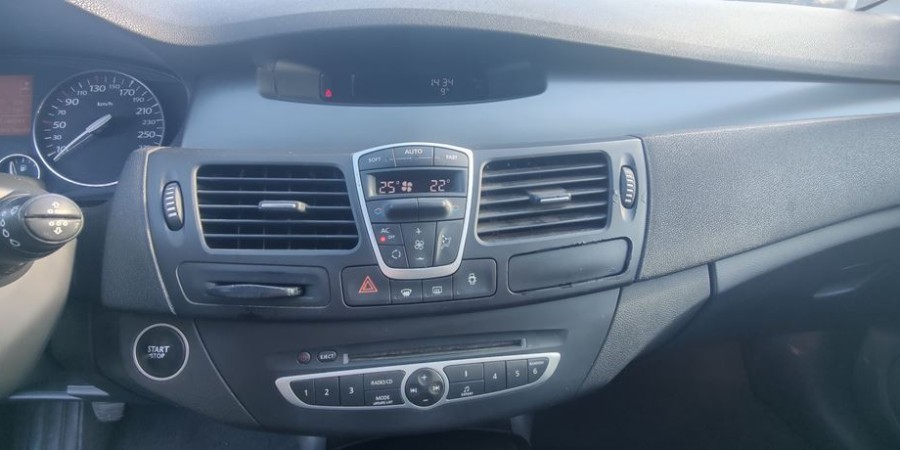 Renault Laguna Estate III PHASE 1 2.0 DCI 130 CV