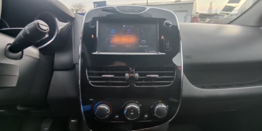 Renault Clio IV SOCIETE 1.5 DCI 75 CV /AIR MEDIA NAV