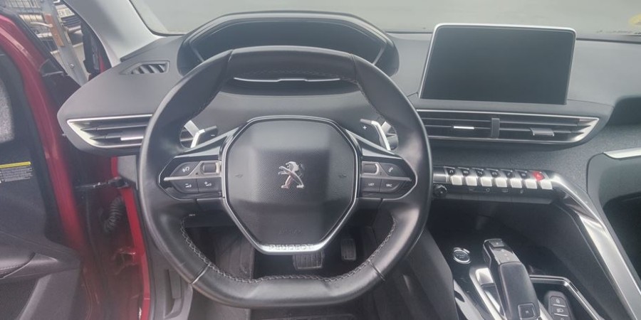 Peugeot 3008 1.6 BLUE-HDI 120 EAT6 / ALLUR